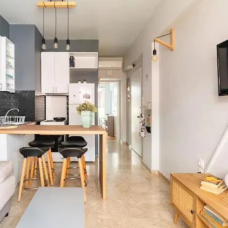 Sunny Apartment Right Under Parthenon Athens Exterior photo