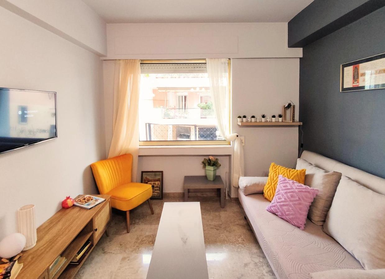 Apartment Sunny Right Under Parthenon *